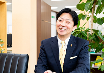 代表取締役社長 松本 俊人