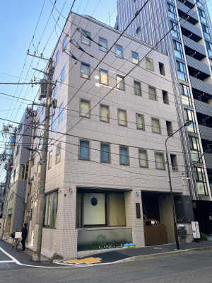 中央区新富町